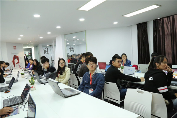 簡柯軟件 技術(shù)軟件推廣的策略與實(shí)踐